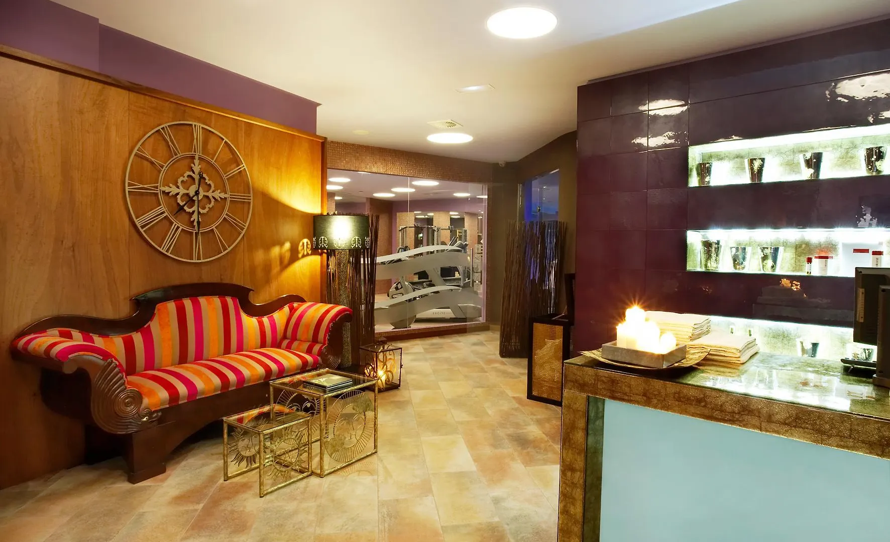 Grand Plaza Hotel & Wellness Andorra la Vella 5*,